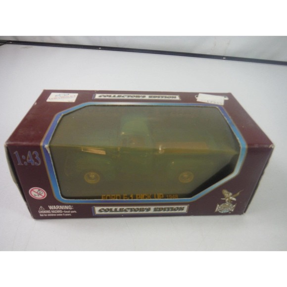 Lot Of Five Die Cast Cars Two Motorized 1:32 And 1:43 New - Picture 4 of 6